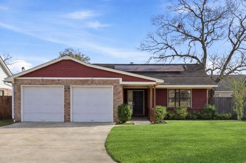 114 Evergreen Magnolia Avenue