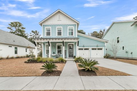 121 Falaise Street