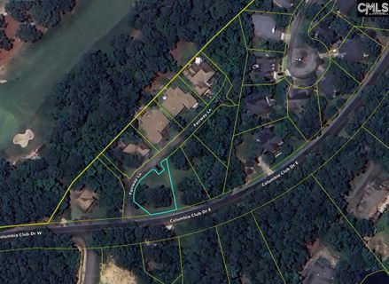 2 Fairway Ln pending home in Fairways, Blythewood, SC