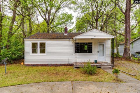 27 Rose Drive