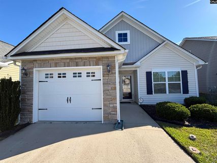 486 Glacier Way