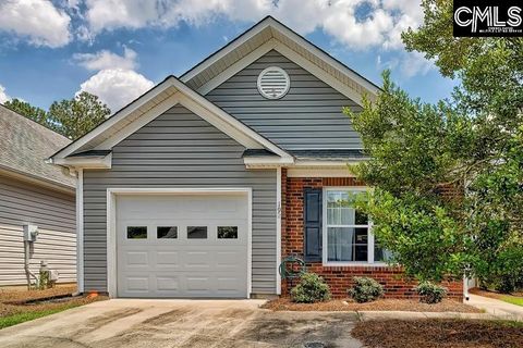 192 Ivy Square Drive