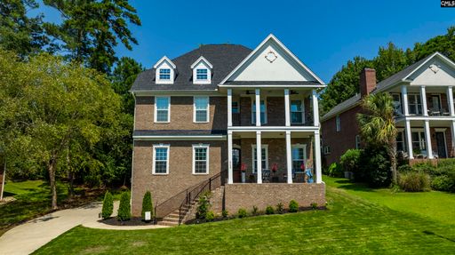 112 Bay Pointe Drive