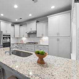 814 Dutchmaster Drive