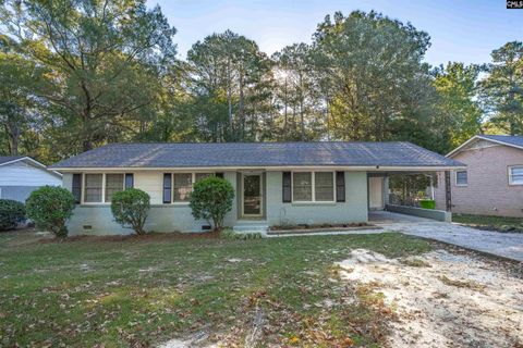 1900 Rolling Hills Road