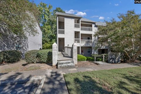 121 Edgewater active home in Edgewater, West Columbia, SC