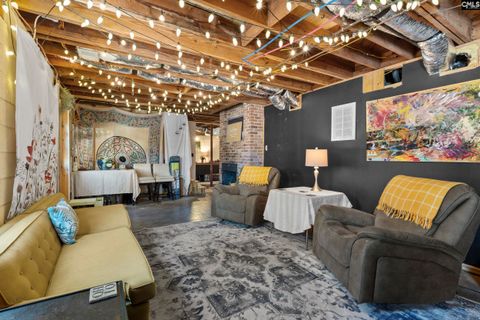 1500 Redwood Drive