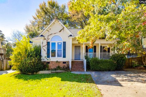 2 Woodshaw Court
