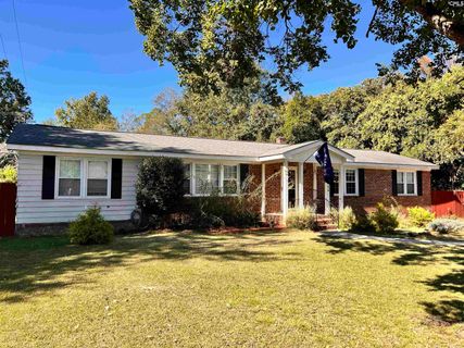 1001 Cedar Terrace