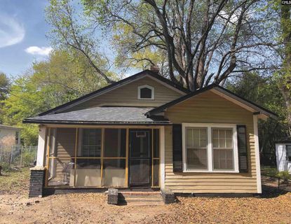 706 Violet Street