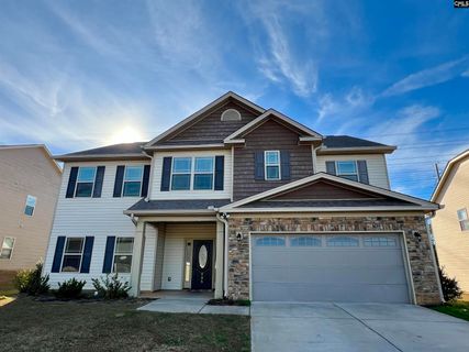 135 Shoals Landing Drive active home in Shoals Landing, Columbia, SC