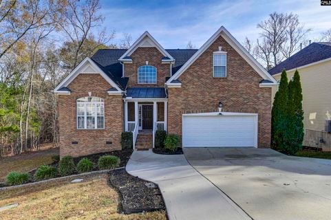 657 Hamlin Way