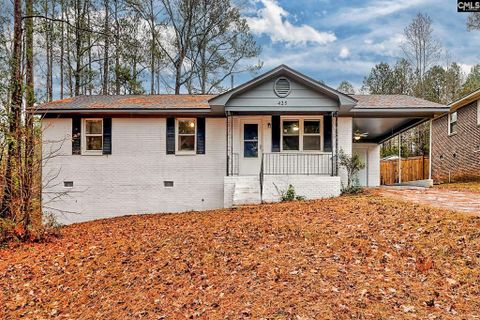 425 Saddletrail Road