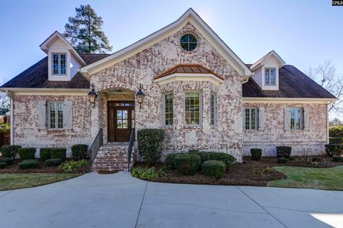 5232 Lakeshore Drive