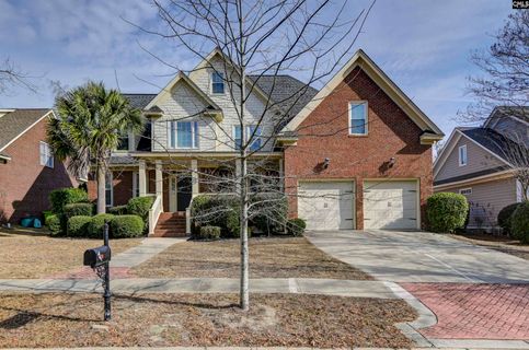 205 Parish Walk