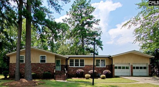 112 Royal Tower Dr