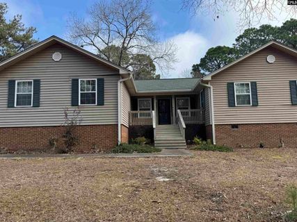 212 Briarcliffe East