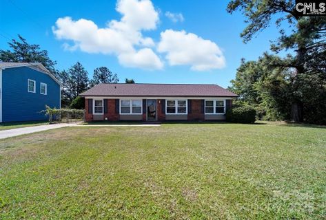 1104 Parkmont Lane