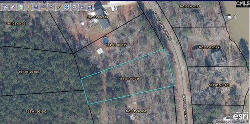 2422 Harbor View Road active home in Lake Wateree, Camden, SC