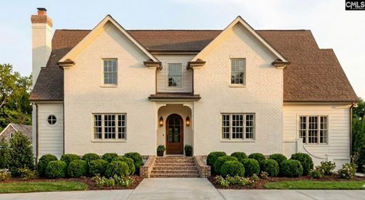 Homes in Olde Woodlands, Columbia