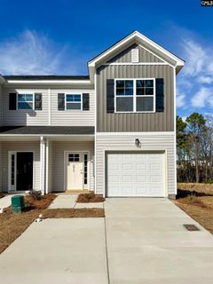2034 Armada Road pending home in Victorywoods Townhomes, Columbia, SC