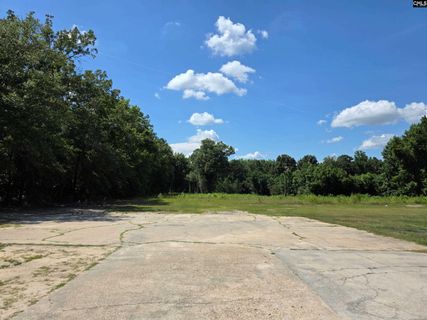 594 Hwy#1 South