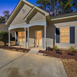 113 Huntington Circle