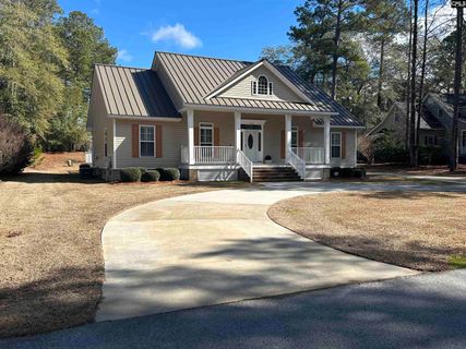 213 Green Dr