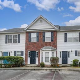 10 Magnolia Glen Lane