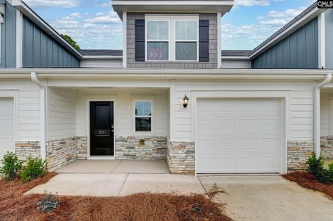 1051 Tabor Place