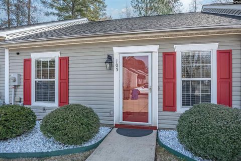 105 Thorn Tree Lane