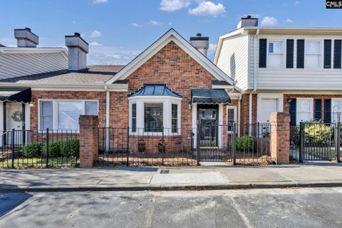 197 Carlyle Circle