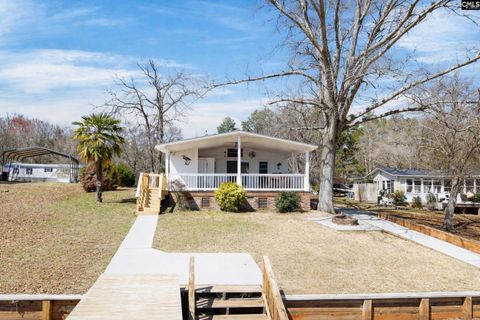 2466 Cottage Lane