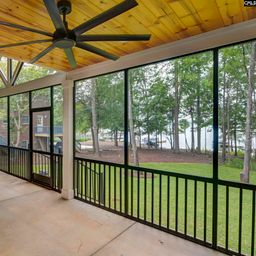 701 Peninsula Drive