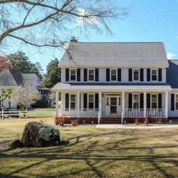 312 Mooring Lane