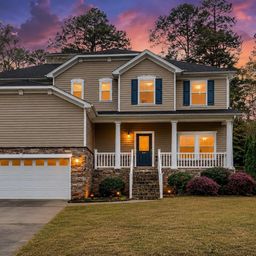 408 Settlers Trail