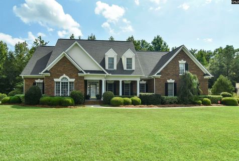 568 Charles Court active home in Kenwood, Lexington, SC