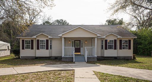 1156 Middle Dr