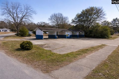 305 S Church