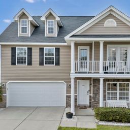 727 Applegate Lane