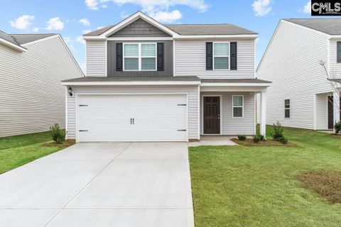 1672 Hidden Garden Lane pending home in Finlay Farms, Gilbert, SC