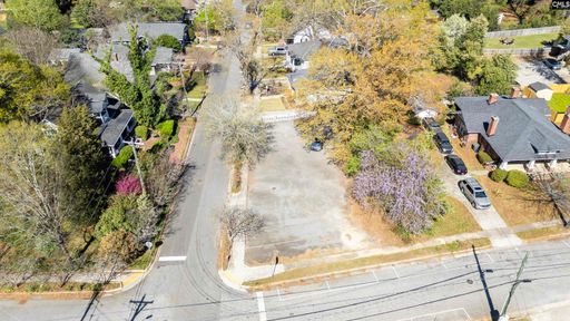 N/S Columbia Avenue active home in Earlewood, Columbia, SC