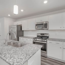 536 Kingfisher Court