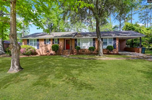 911 Fairwood Drive