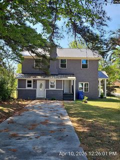 516 Lakeside Avenue active home in Eau Claire, Columbia, SC