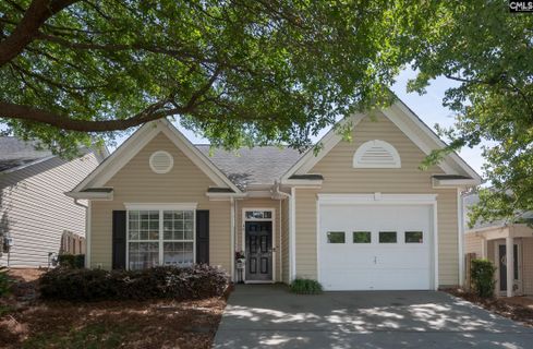 40 Brooksby Court active home in Preston Green Garden Homes, Columbia, SC
