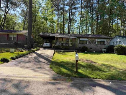 400 Stanford Street active home in Hollywood Hills, Columbia, SC
