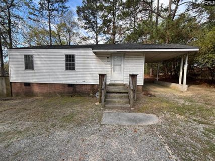 3221 N Beltline Boulevard