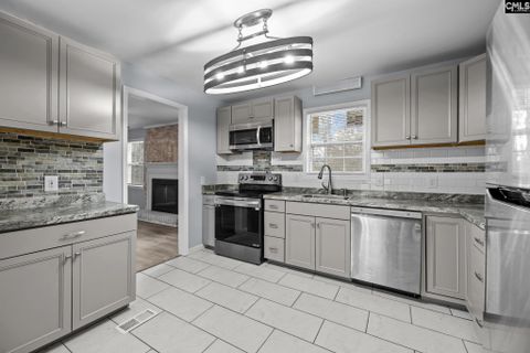 7819 Charles Towne Drive active home in Charlestowne, Columbia, SC