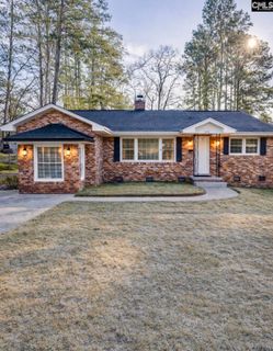 2532 Parkwood Drive